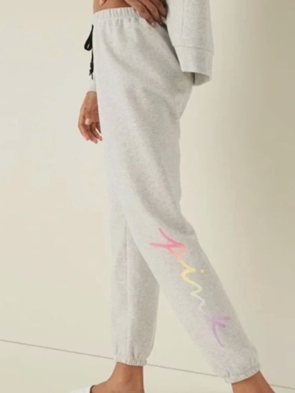 PINK Victoria's Secret Light Grey Ombre Script Logo Sweatpants Size M